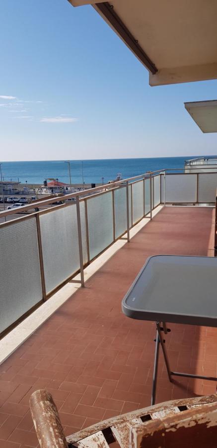 شقة Sea View ليدو دي أوستيا المظهر الخارجي الصورة
