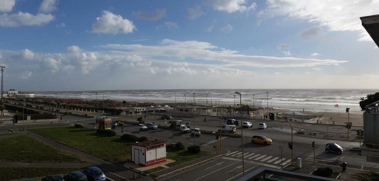 شقة Sea View ليدو دي أوستيا المظهر الخارجي الصورة